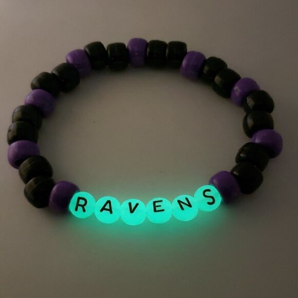 Baltimore Ravens glow in dark Beaded Bracelet - Picture 2 of 3